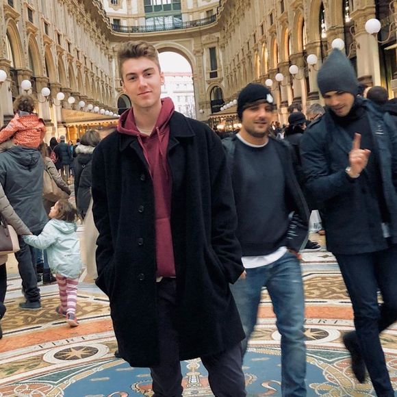 Meet your Posher, Patrick - Picture 1 of 1